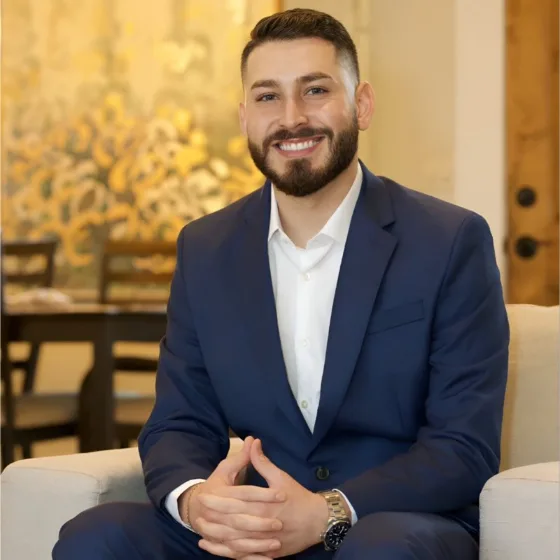 Adrian Heredia, Mortgage Broker at Loan Lab Lending